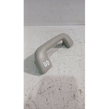 Recambio de asidero techo delantero derecho para toyota auris (_e15_) 1.6 (zre151_) referencia OEM IAM 6746838010  