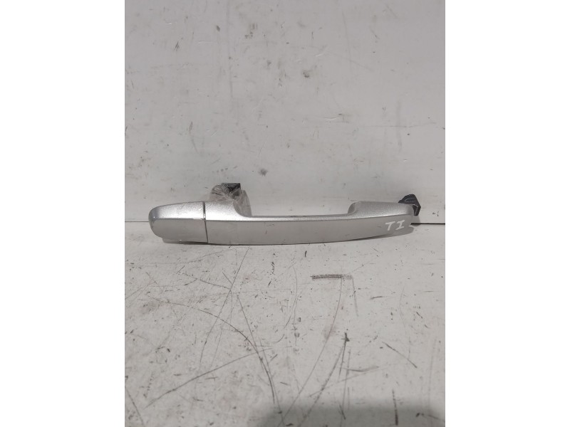 Recambio de maneta exterior trasera izquierda para toyota auris (_e15_) 1.6 (zre151_) referencia OEM IAM 692110D070  