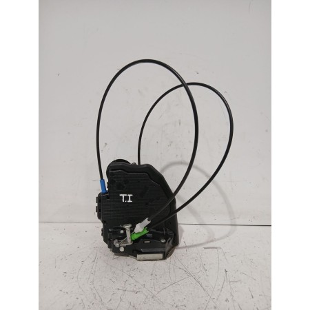 Recambio de cerradura puerta trasera izquierda para toyota auris (_e15_) 1.6 (zre151_) referencia OEM IAM 6906002170  