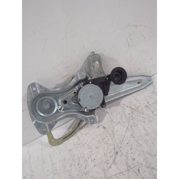 Recambio de elevalunas trasero derecho para toyota auris (_e15_) 1.6 (zre151_) referencia OEM IAM 6983002240  