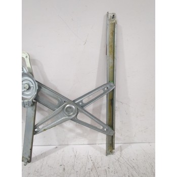 Recambio de elevalunas delantero derecho para toyota auris (_e15_) 1.6 (zre151_) referencia OEM IAM 6981002320  