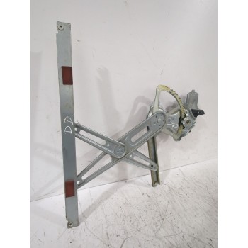 Recambio de elevalunas delantero derecho para toyota auris (_e15_) 1.6 (zre151_) referencia OEM IAM 6981002320  