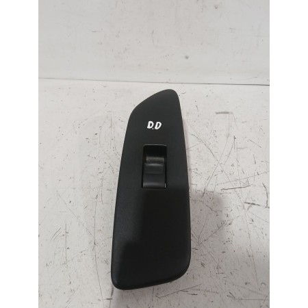 Recambio de mando elevalunas delantero derecho para toyota auris (_e15_) 1.6 (zre151_) referencia OEM IAM 7423102530  