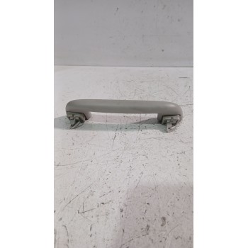 Recambio de asidero techo trasero derecho para toyota auris (_e15_) 1.6 (zre151_) referencia OEM IAM 6746838010  