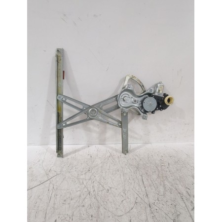 Recambio de elevalunas delantero izquierdo para toyota auris (_e15_) 1.6 (zre151_) referencia OEM IAM 6982002330  