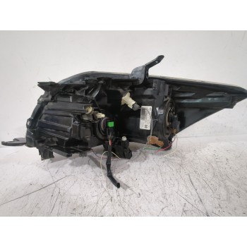 Recambio de faro derecho para toyota auris (_e15_) 1.6 (zre151_) referencia OEM IAM 8113002470  