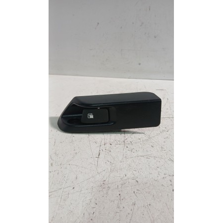 Recambio de tirador tapa combustible para toyota auris (_e15_) 1.6 (zre151_) referencia OEM IAM 773060D120  