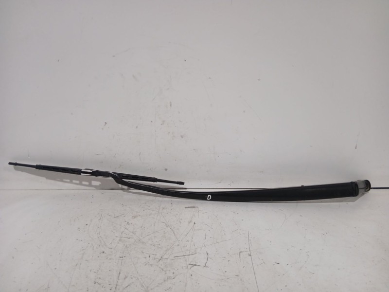 Recambio de brazo limpia delantero derecho para toyota auris (_e15_) 1.6 (zre151_) referencia OEM IAM 8521102181  