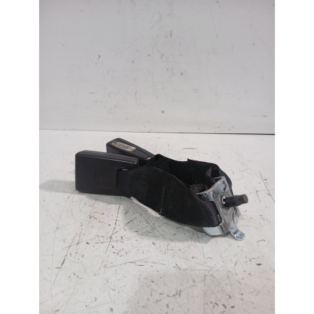 Recambio de enganche cinturon trasero derecho para opel astra h sedán (a04) 1.7 cdti (l69) referencia OEM IAM 94718532  