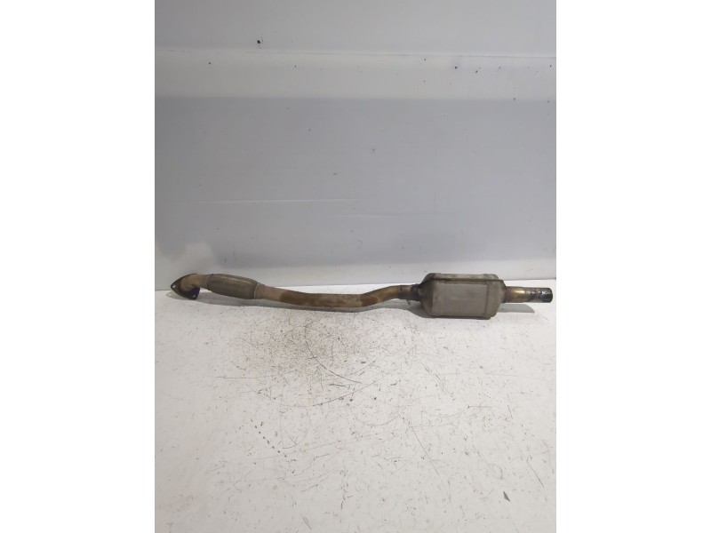 Recambio de catalizador para opel astra h sedán (a04) 1.7 cdti (l69) referencia OEM IAM 55354256 / 13106917  