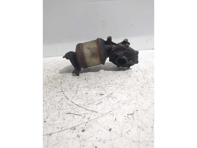 Recambio de catalizador para opel astra h sedán (a04) 1.7 cdti (l69) referencia OEM IAM 13106917 / 13106917  