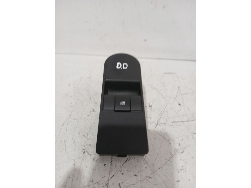 Recambio de mando elevalunas delantero derecho para opel astra h sedán (a04) 1.7 cdti (l69) referencia OEM IAM 132287095011  