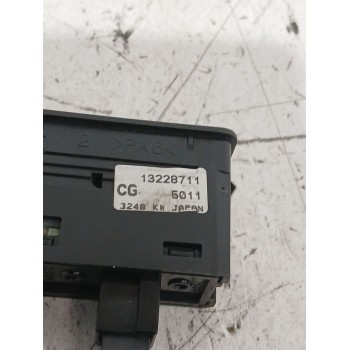 Recambio de mando elevalunas trasero derecho para opel astra h sedán (a04) 1.7 cdti (l69) referencia OEM IAM 132287115011  