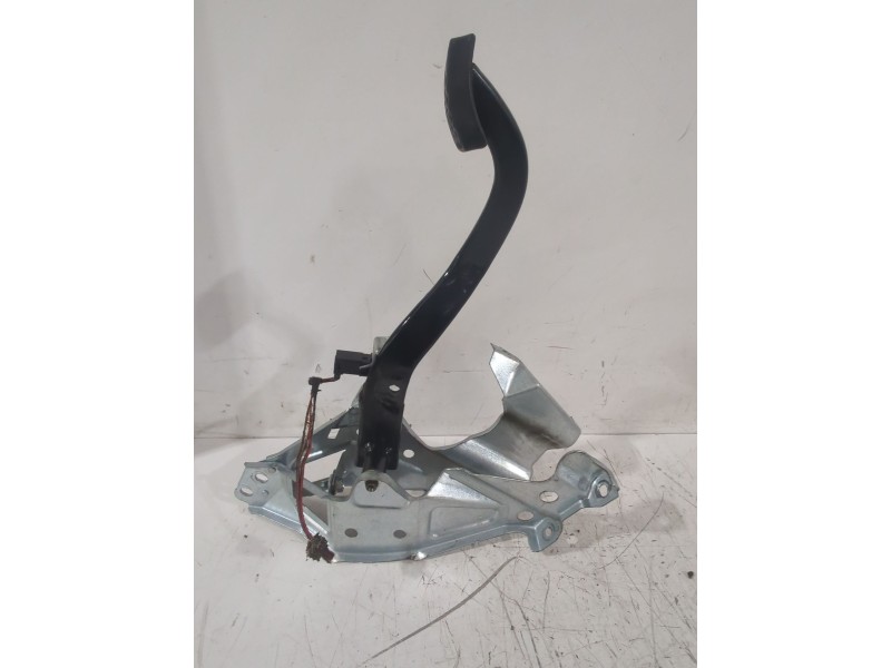 Recambio de pedal freno para opel astra h sedán (a04) 1.7 cdti (l69) referencia OEM IAM 13173780  