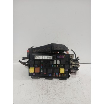 Recambio de caja reles / fusibles para opel astra h sedán (a04) 1.7 cdti (l69) referencia OEM IAM 13206748  