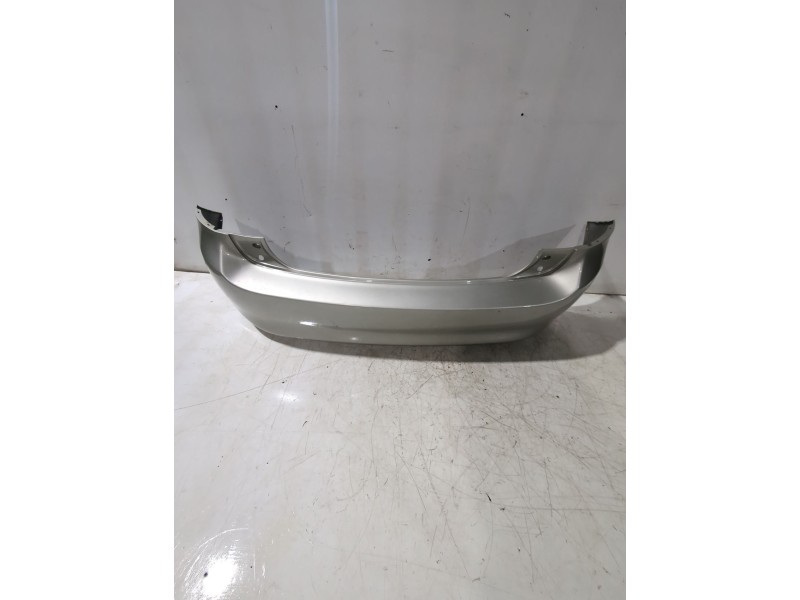 Recambio de paragolpes trasero para toyota auris (_e15_) 1.6 (zre151_) referencia OEM IAM 5215902952  