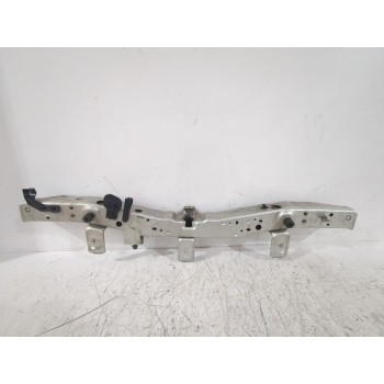 Recambio de travesaño superior para toyota auris (_e15_) 1.6 (zre151_) referencia OEM IAM 5710402160  