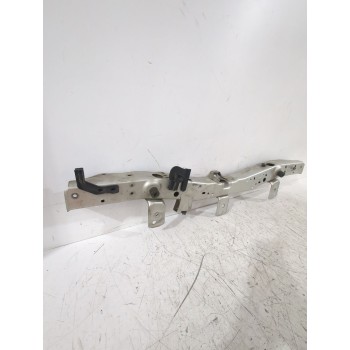 Recambio de travesaño superior para toyota auris (_e15_) 1.6 (zre151_) referencia OEM IAM 5710402160  