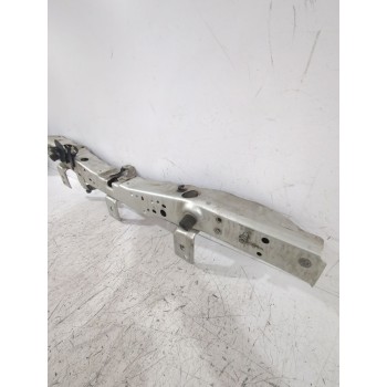 Recambio de travesaño superior para toyota auris (_e15_) 1.6 (zre151_) referencia OEM IAM 5710402160  