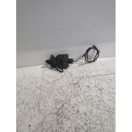 Recambio de motor apertura trampilla para land rover freelander i (l314) 2.0 td4 4x4 referencia OEM IAM 6NN00762601  