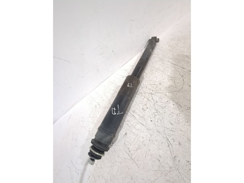 Recambio de amortiguador trasero derecho para toyota auris (_e15_) 1.6 (zre151_) referencia OEM IAM 4834102080  