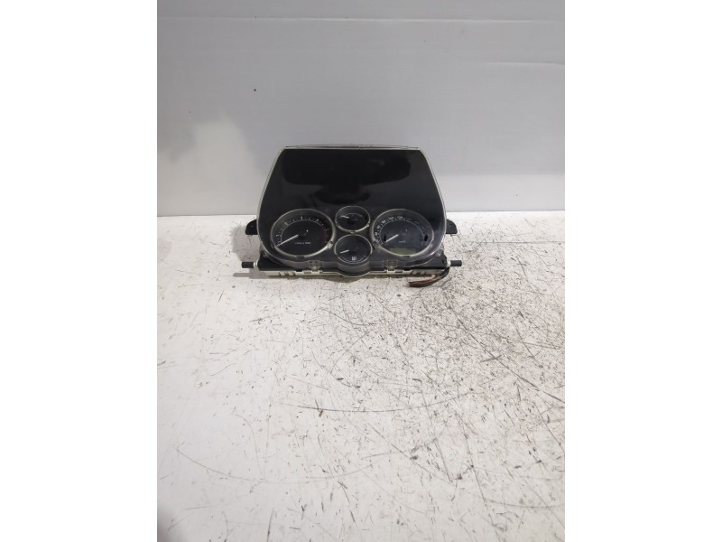 Recambio de cuadro instrumentos para land rover freelander i (l314) 2.0 td4 4x4 referencia OEM IAM 8RCV3433MHZ  