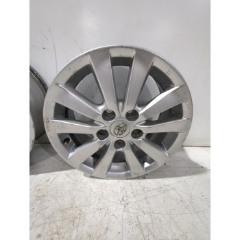 Recambio de juego llantas para toyota auris (_e15_) 1.6 (zre151_) referencia OEM IAM HL42801  