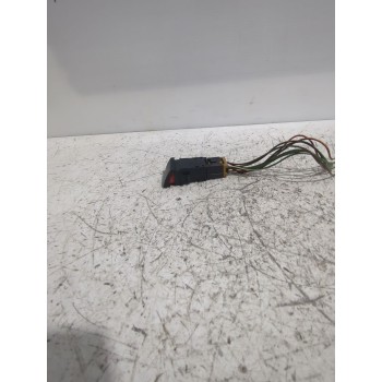 Recambio de warning para land rover freelander i (l314) 2.0 td4 4x4 referencia OEM IAM YUG500340PUY  