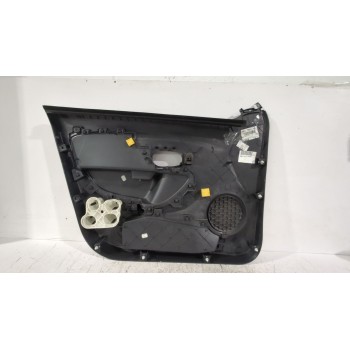 Recambio de guarnecido puerta delantera derecha para dacia sandero ii (b8_) 1.5 dci referencia OEM IAM 809002071R  