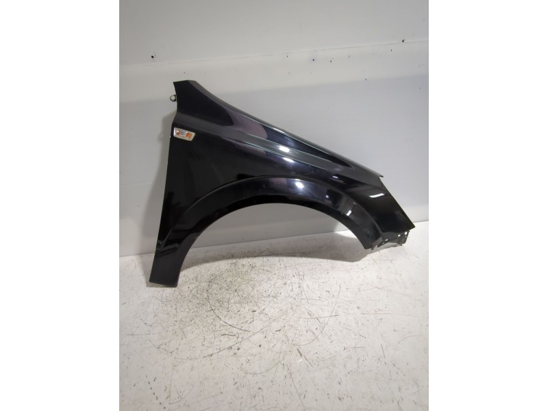 Recambio de aleta delantera derecha para opel astra h gtc (a04) 1.7 cdti (l08) referencia OEM IAM 93178667  