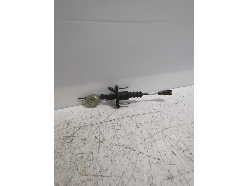 Recambio de bombin embrague para opel astra h gtc (a04) 1.7 cdti (l08) referencia OEM IAM 90523769  