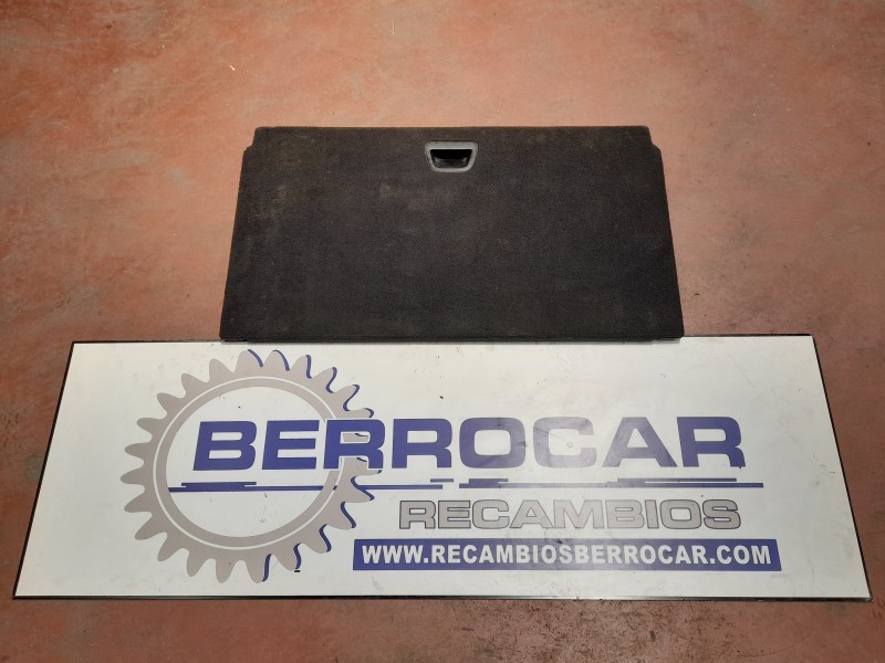 Recambio de suelo maletero para land rover discovery 2.7 td v6 cat referencia OEM IAM LCF010540  
