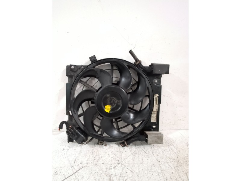 Recambio de electroventilador para opel astra h gtc (a04) 1.7 cdti (l08) referencia OEM IAM 3135103605  