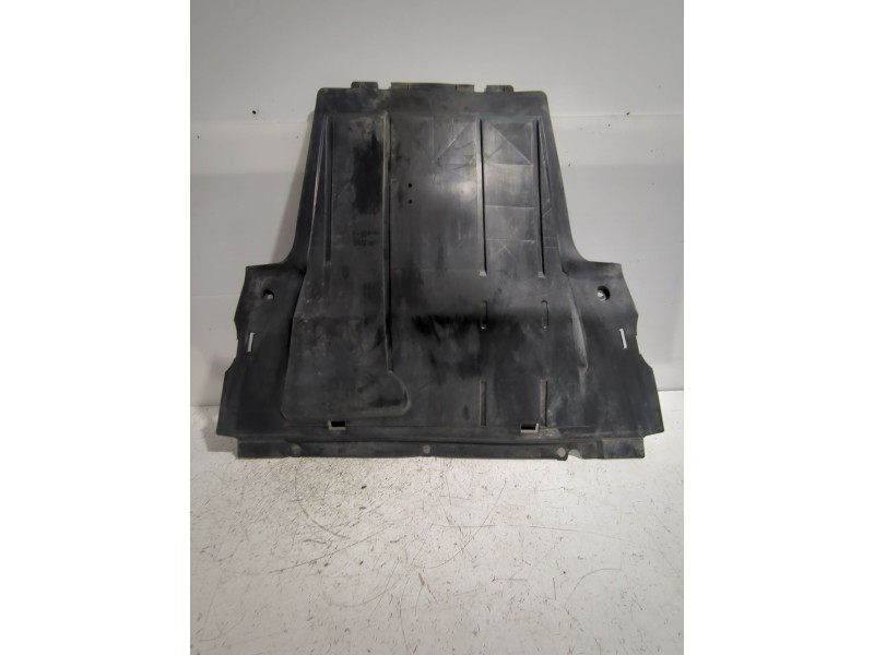 Recambio de cubrecarter para renault megane ii (bm0/1_, cm0/1_) 1.5 dci (bm1e, cm1e) referencia OEM IAM 8200690390  