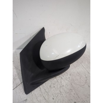 Recambio de retrovisor izquierdo para peugeot 107 (pm_, pn_) 1.4 hdi referencia OEM IAM 013775  