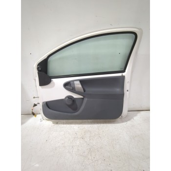 Recambio de puerta delantera derecha para peugeot 107 (pm_, pn_) 1.4 hdi referencia OEM IAM 1612543180  