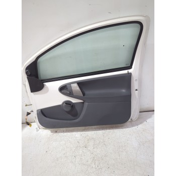 Recambio de puerta delantera derecha para peugeot 107 (pm_, pn_) 1.4 hdi referencia OEM IAM 1612543180  