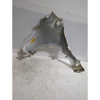 Recambio de aleta delantera derecha para peugeot 107 (pm_, pn_) 1.4 hdi referencia OEM IAM 7841S8  