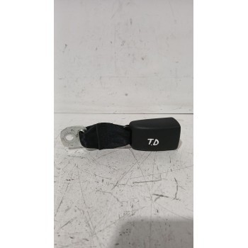 Recambio de enganche cinturon trasero derecho para peugeot 107 (pm_, pn_) 1.4 hdi referencia OEM IAM 8974LP  