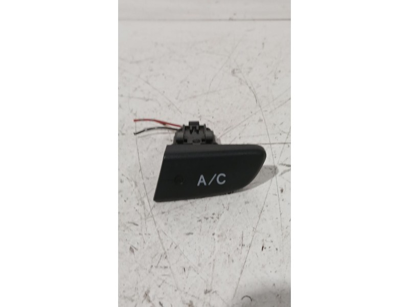Recambio de interruptor para peugeot 107 (pm_, pn_) 1.4 hdi referencia OEM IAM 84660B  