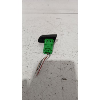 Recambio de interruptor para peugeot 107 (pm_, pn_) 1.4 hdi referencia OEM IAM 84790A  