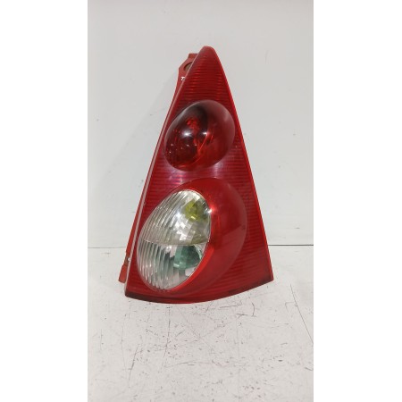 Recambio de piloto trasero derecho para peugeot 107 (pm_, pn_) 1.4 hdi referencia OEM IAM 815500H040  