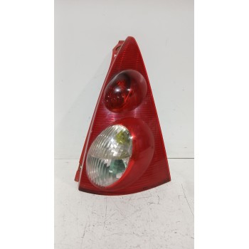 Recambio de piloto trasero derecho para peugeot 107 (pm_, pn_) 1.4 hdi referencia OEM IAM 815500H040  