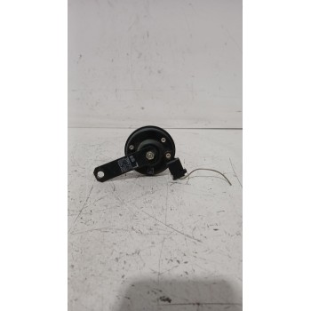 Recambio de claxon para peugeot 107 (pm_, pn_) 1.4 hdi referencia OEM IAM 6236N2  