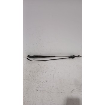 Recambio de brazo limpia delantero izquierdo para peugeot 107 (pm_, pn_) 1.4 hdi referencia OEM IAM 6405V2  