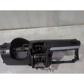 Recambio de salpicadero para opel astra h gtc (a04) 1.7 cdti (l08) referencia OEM IAM 13149016  