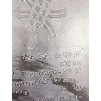 Recambio de caja filtro aire para peugeot 107 (pm_, pn_) 1.4 hdi referencia OEM IAM 6Q0129601  