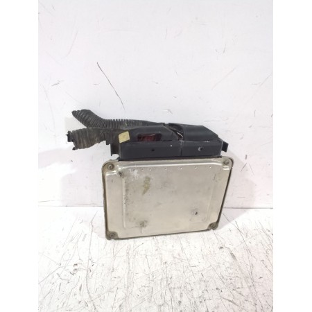 Recambio de centralita motor uce para peugeot 107 (pm_, pn_) 1.4 hdi referencia OEM IAM 038906012FB  