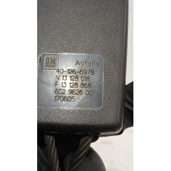Recambio de enganche cinturon trasero izquierdo para opel astra h gtc (a04) 1.7 cdti (l08) referencia OEM IAM 401266978  
