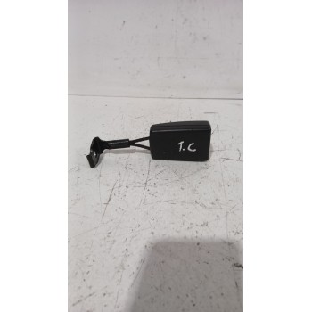 ENGANCHE CINTURON TRASERO CENTRAL 401266978 